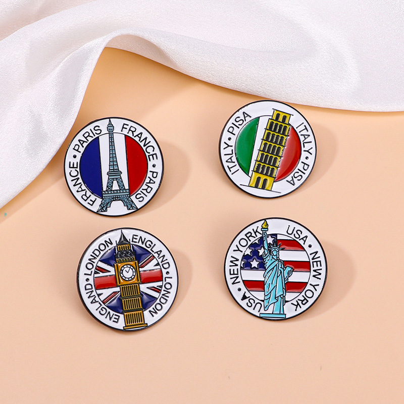Creative Europe Travel Brooch  – Embroidery Initials Bewertung und Preis