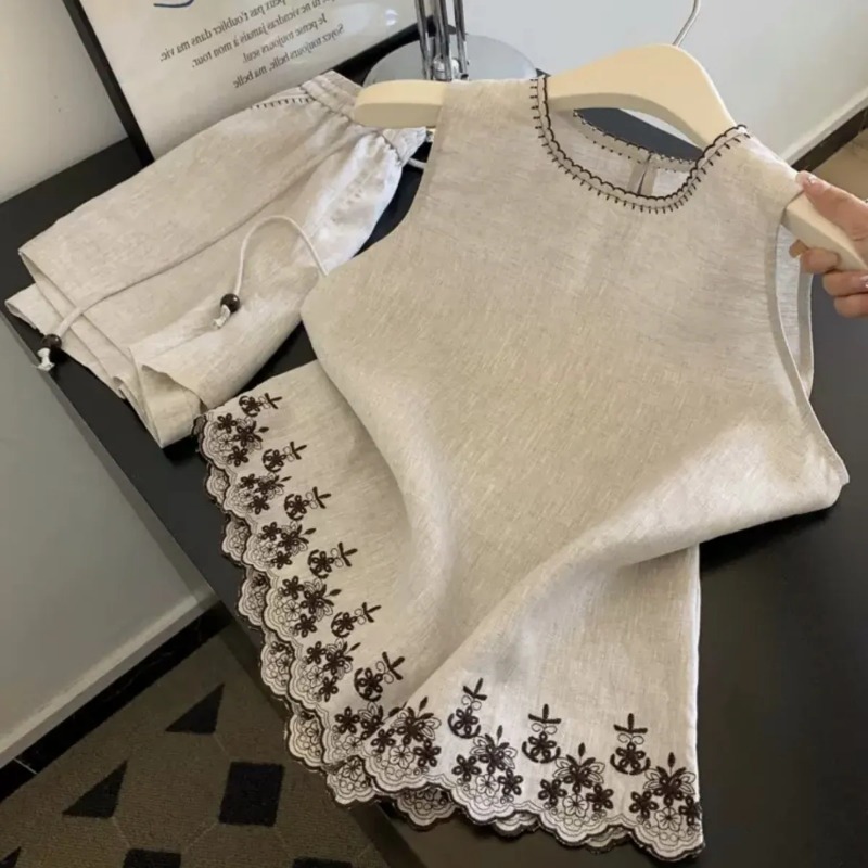 Simple Old Money Style Cotton  – Embroidery Vest Bewertung und Preis