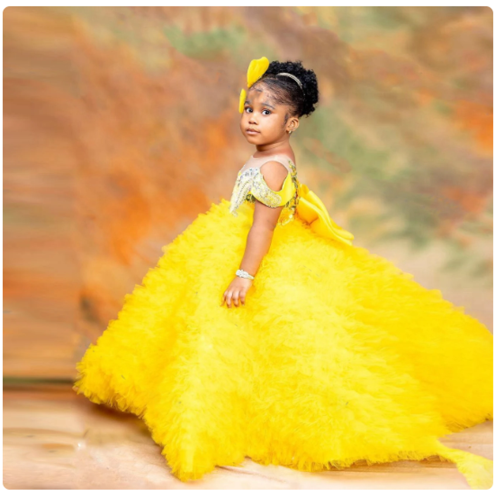 Lovely Yellow Flower Girls Dre – Embroidery Yellow Flower Bewertung und Preis