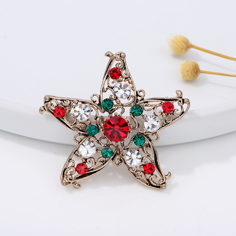 Christmas series jewelry brooc – Embroidery Alphabet Bewertung und Preis