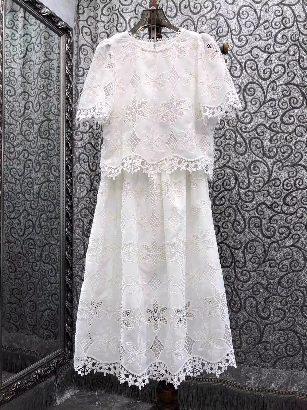 2026 Summer Fashion Skirt Suit – Embroidery Blouse Bewertung und Preis