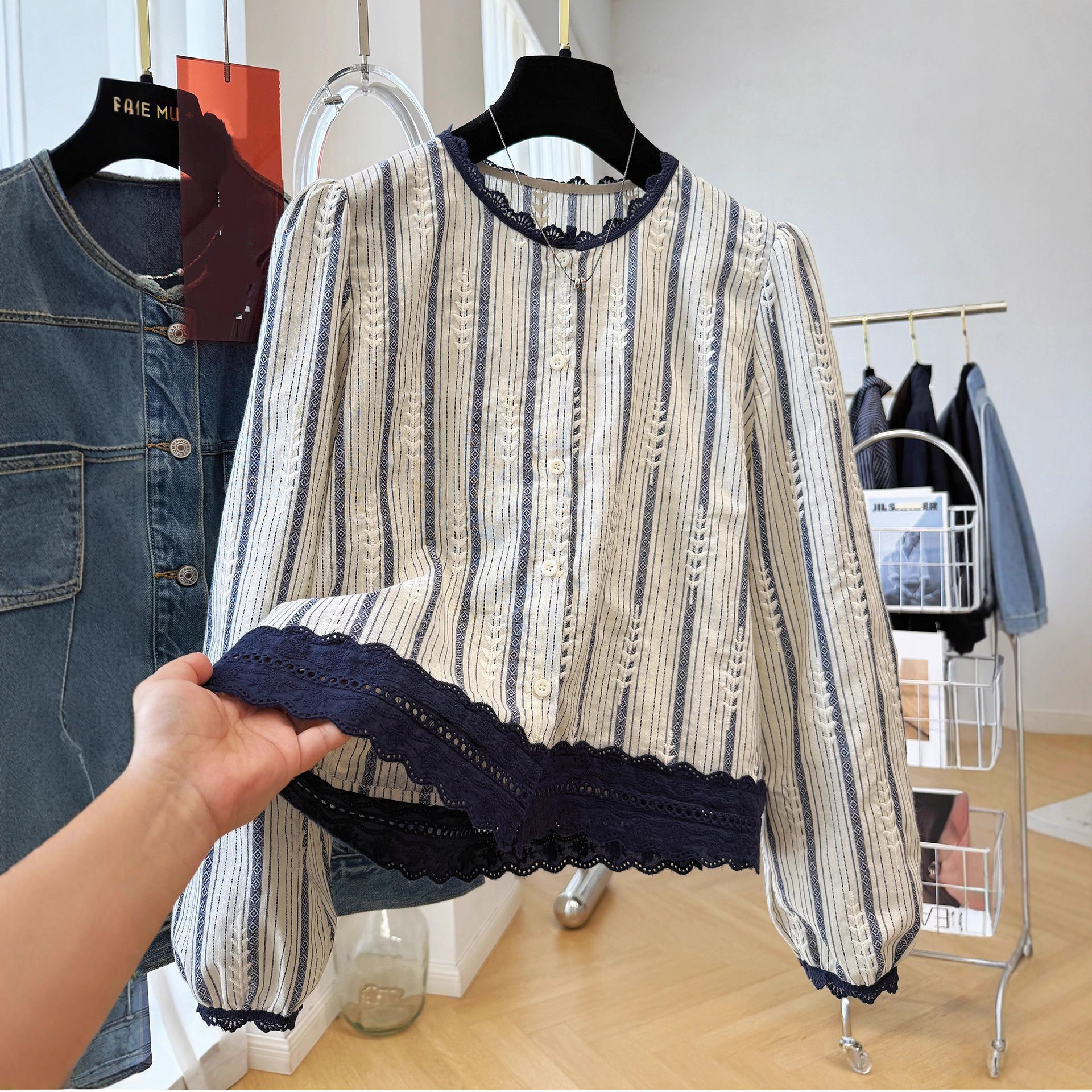 Women's Striped Lace Trim Blou – Embroidery Blouse Bewertung und Preis