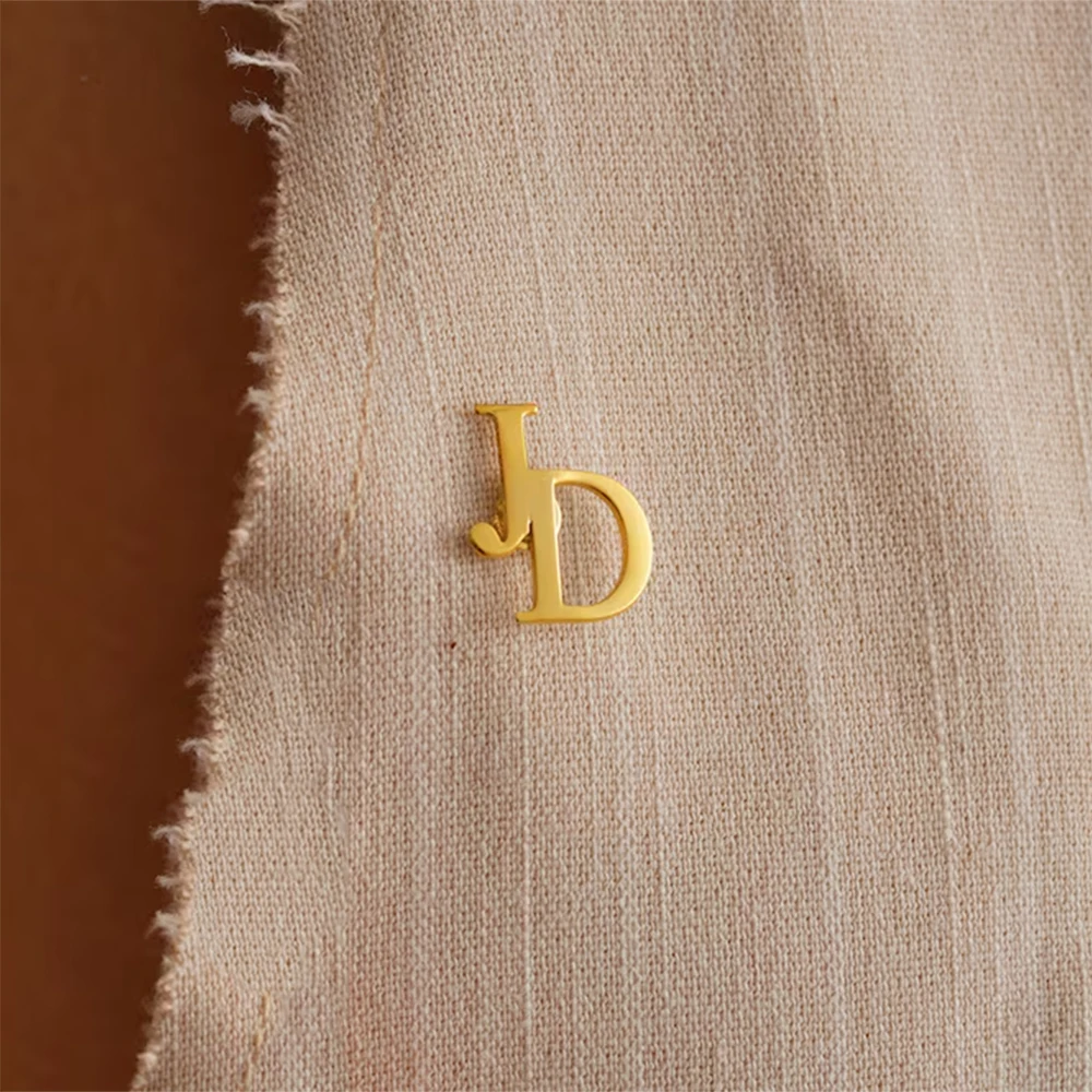 Custom Initial Brooches for Wo – Embroidery Initials Bewertung und Preis