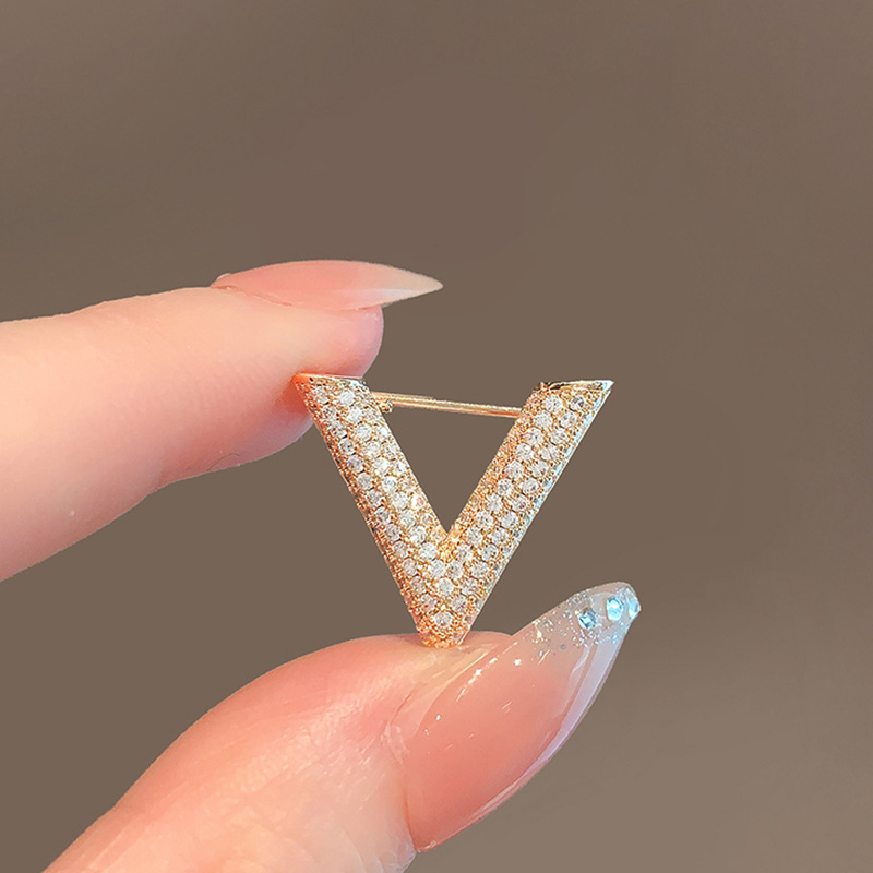 V Letter Rhinestone Small Summ – Embroidery Initials Bewertung und Preis